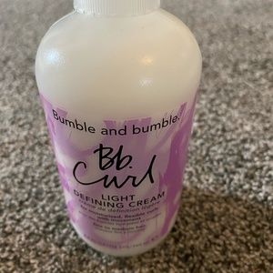 Curly hair defining cream for curly hair Bumble and Bumble